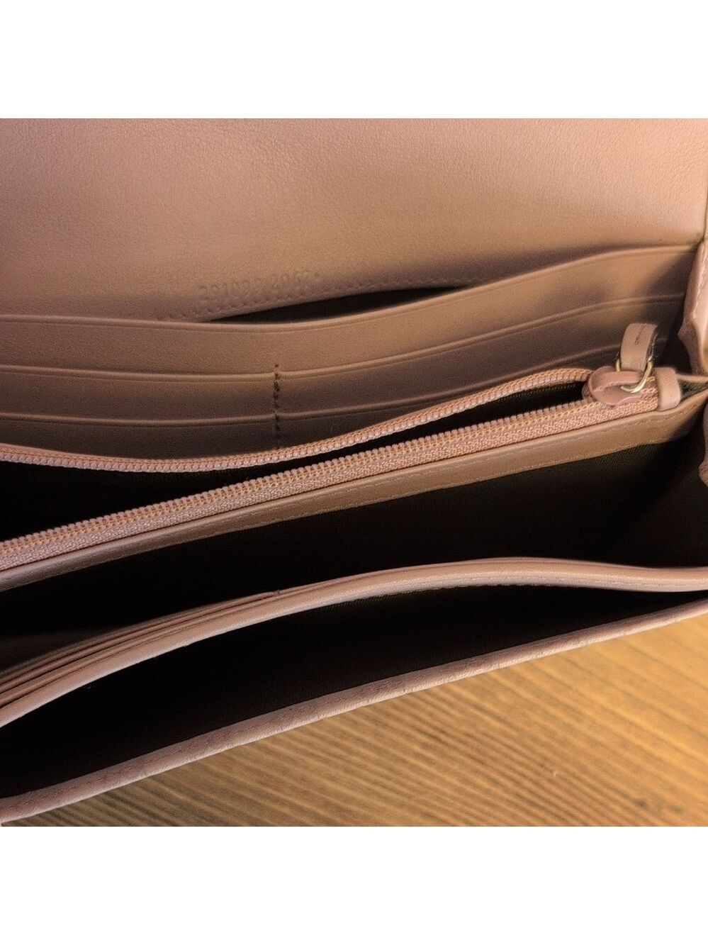 Gucci Micro Guccissima Lavender Italian Leather Vintage Continental Long Wallet - Picture 7 of 14